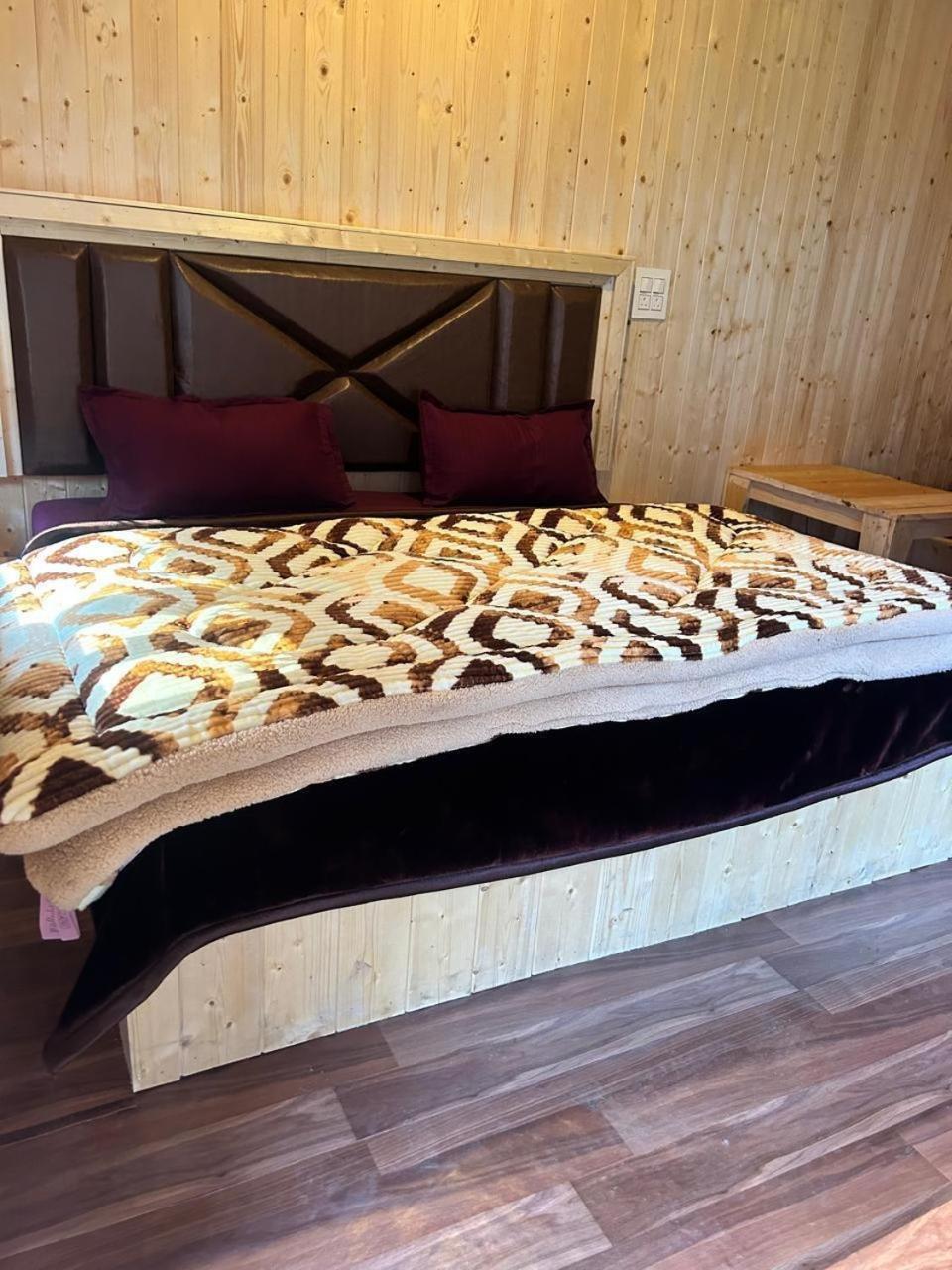 Hotel Lord Shiva Dimension Tosh Zewnętrze zdjęcie